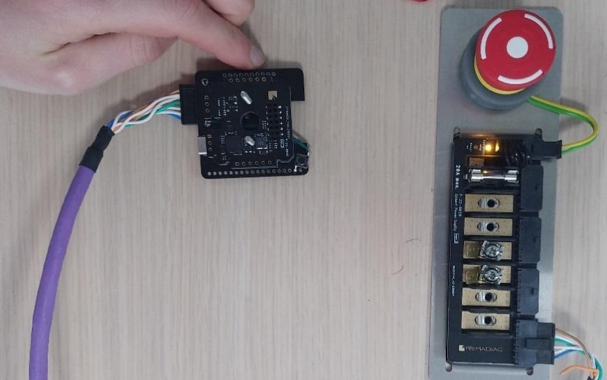 Primadiag — PyBash (Terminal Python pour microcontrôleur)